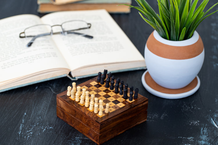 Games & Puzzle Boxes