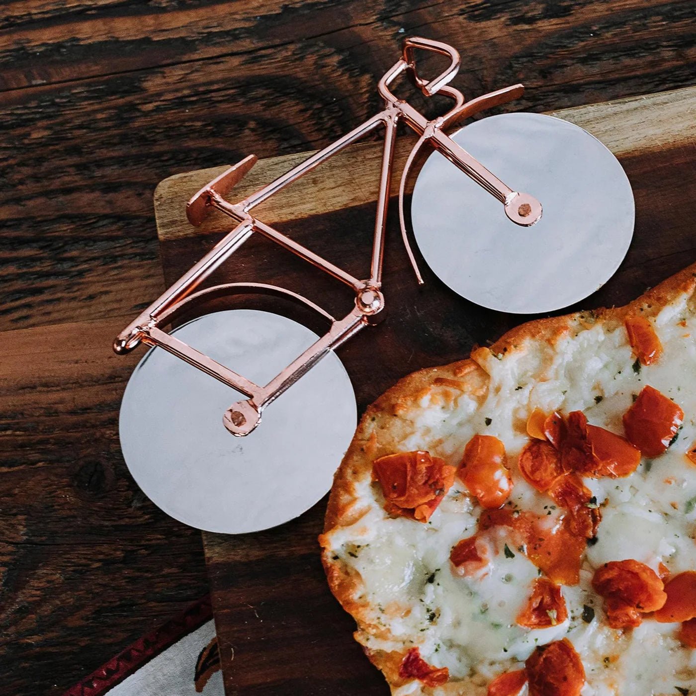 Bicycle Pizza Cutter - Saltbox Sash