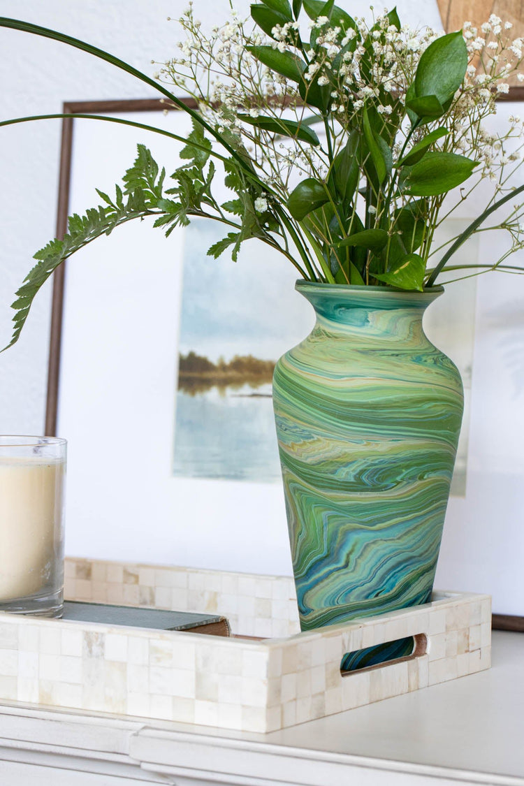 Deep Currents Vase - Saltbox Sash