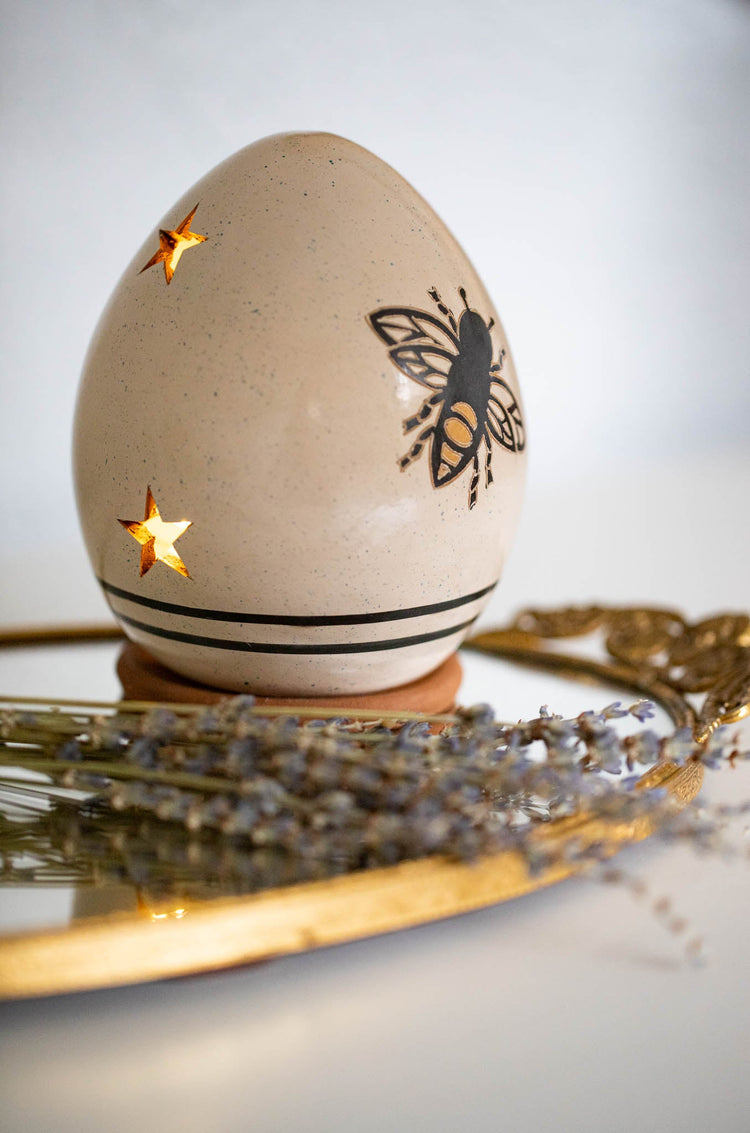 Honeybee Luminary - Saltbox Sash