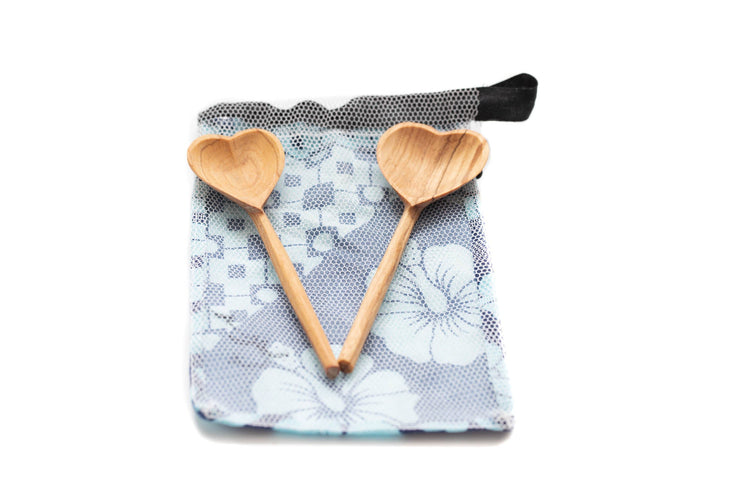 Olive Wood Heart Teaspoon Set - Saltbox Sash