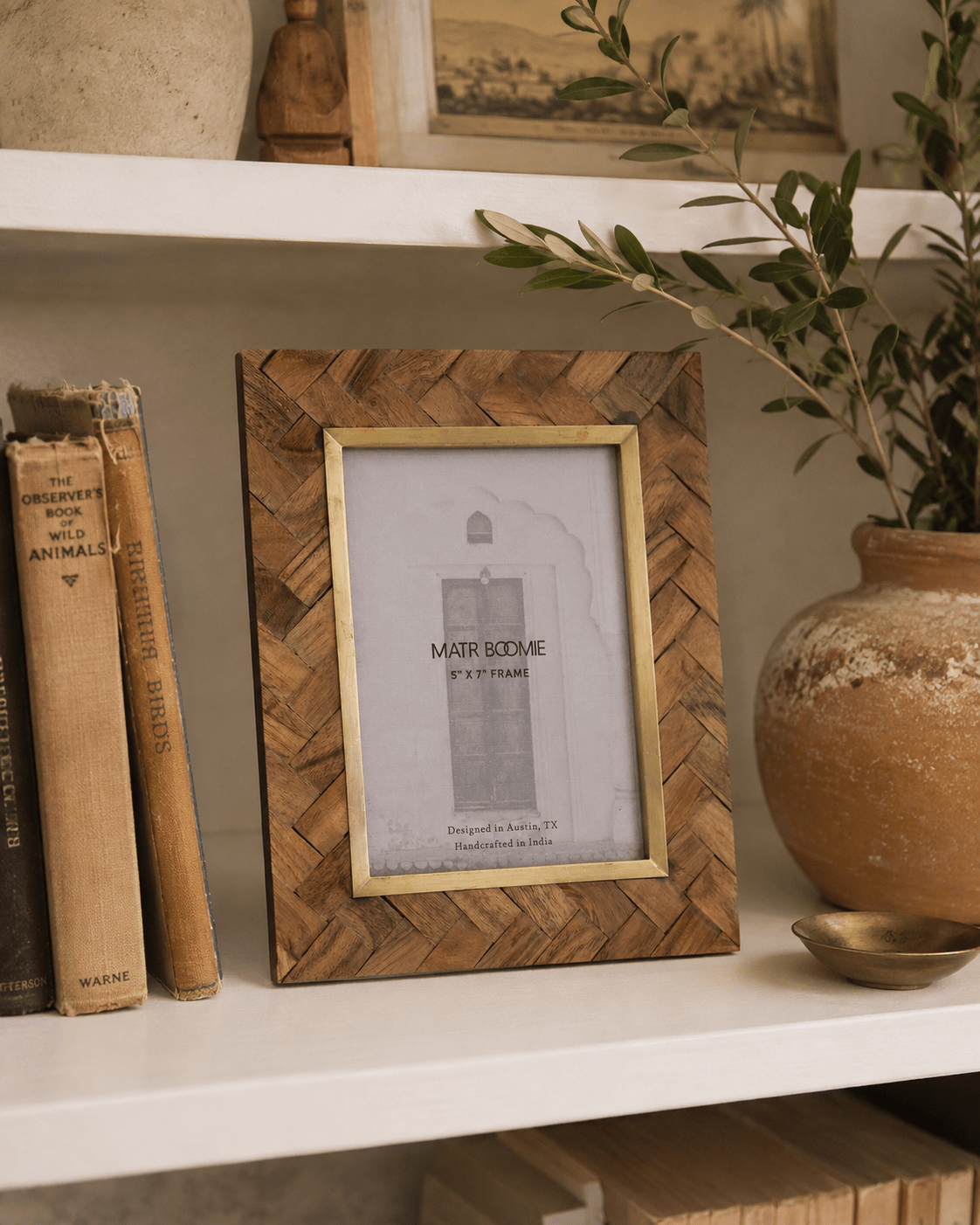 Basu Wood & Brass Picture Frame - 5 x 7 - Saltbox Sash