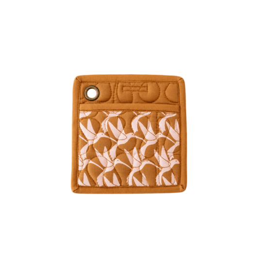 Caramel Hummingbird Pot Holder - Saltbox Sash