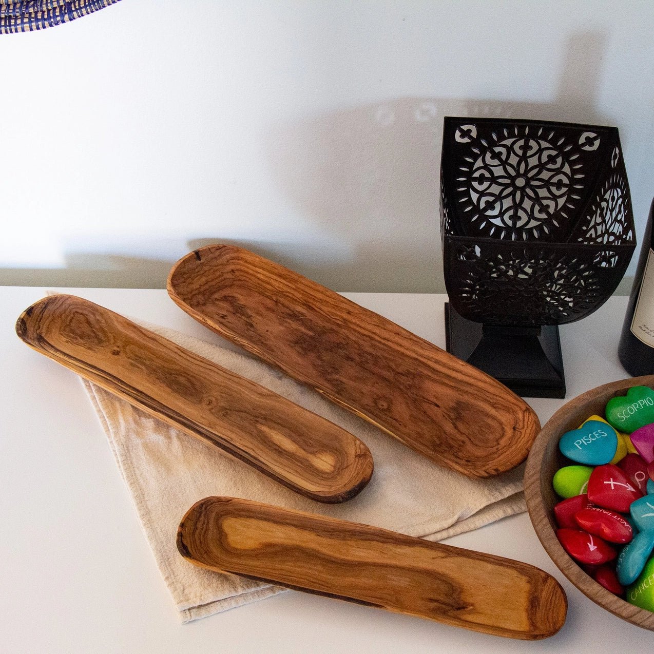 Oblong Olive Wood Bowl - Saltbox Sash