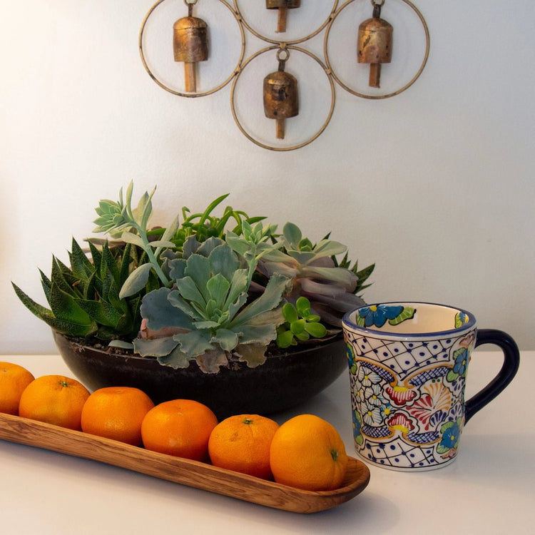 Oblong Olive Wood Bowl - Saltbox Sash
