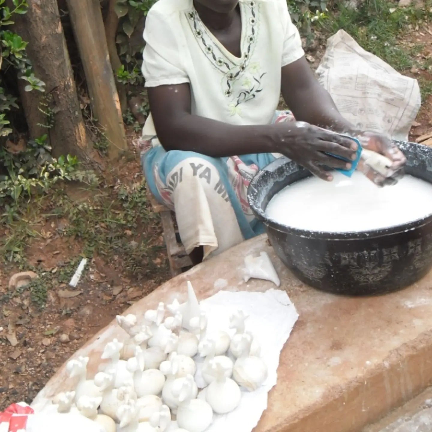 Soapstone Heart Dishes - Saltbox Sash