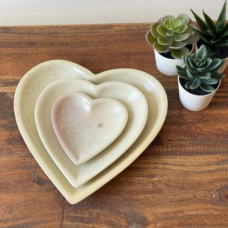 Soapstone Heart Dishes - Saltbox Sash