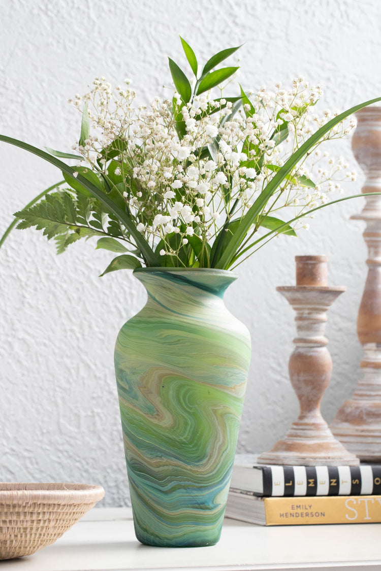 Deep Currents Vase - Saltbox Sash