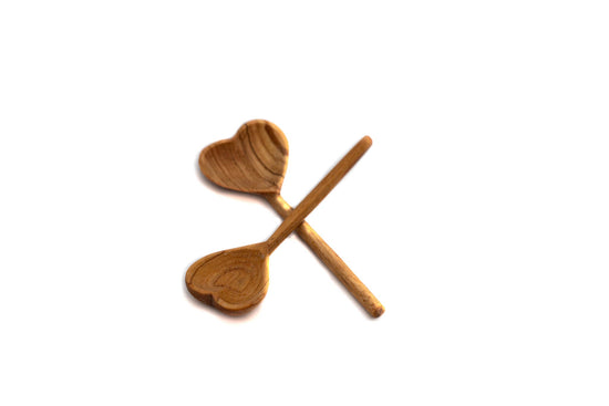 Olive Wood Heart Teaspoon Set - Saltbox Sash